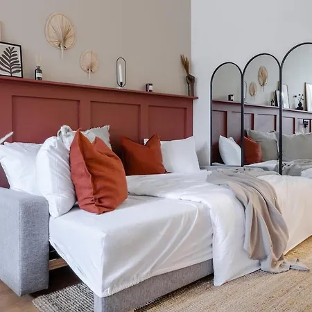 Modern Designer Flat - Wenceslas Square *