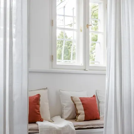 Modern Designer Flat - Wenceslas Square Goltsch Jenikau