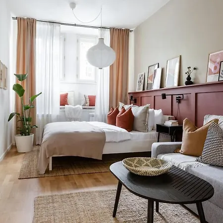 Modern Designer Flat - Wenceslas Square * Goltsch Jenikau