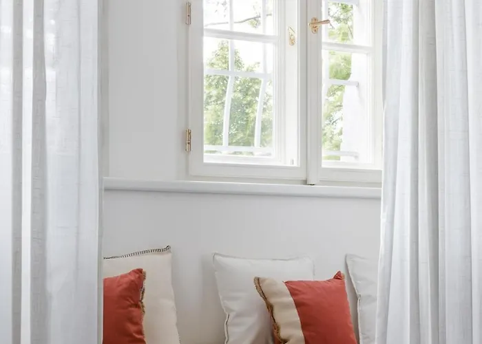 Modern Designer Flat - Wenceslas Square Goltsch Jenikau